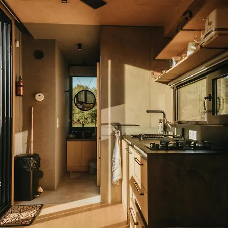 Parcel Fonneuve Les Crins 팜스테이 몽토방